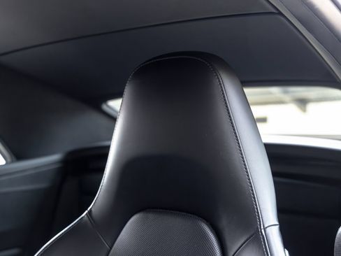 Certified 2015 Porsche 911 Turbo S AWD/4WD image 33