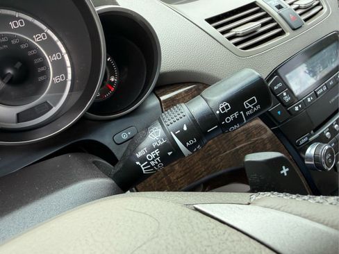 Used 2012 Acura MDX AWD/4WD image 32