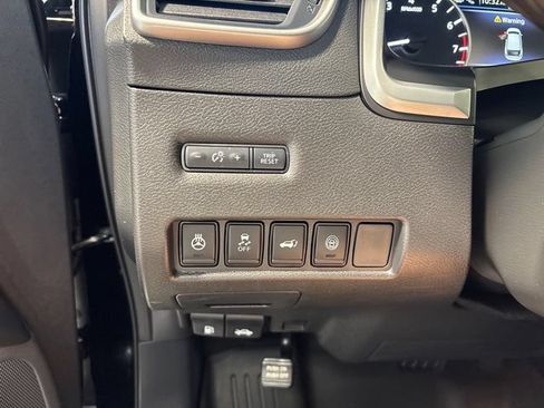Used 2024 Nissan Murano Platinum w/ Cargo Package AWD/4WD image 14
