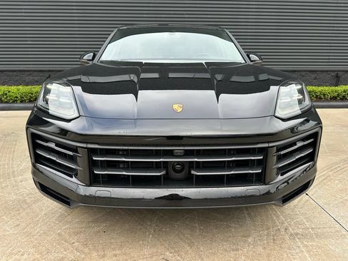 Used 2026 Porsche Cayenne E-Hybrid AWD/4WD image 8