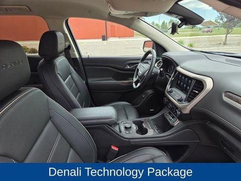 Used 2023 GMC Acadia Denali w/ Denali Technology Package AWD/4WD image 34