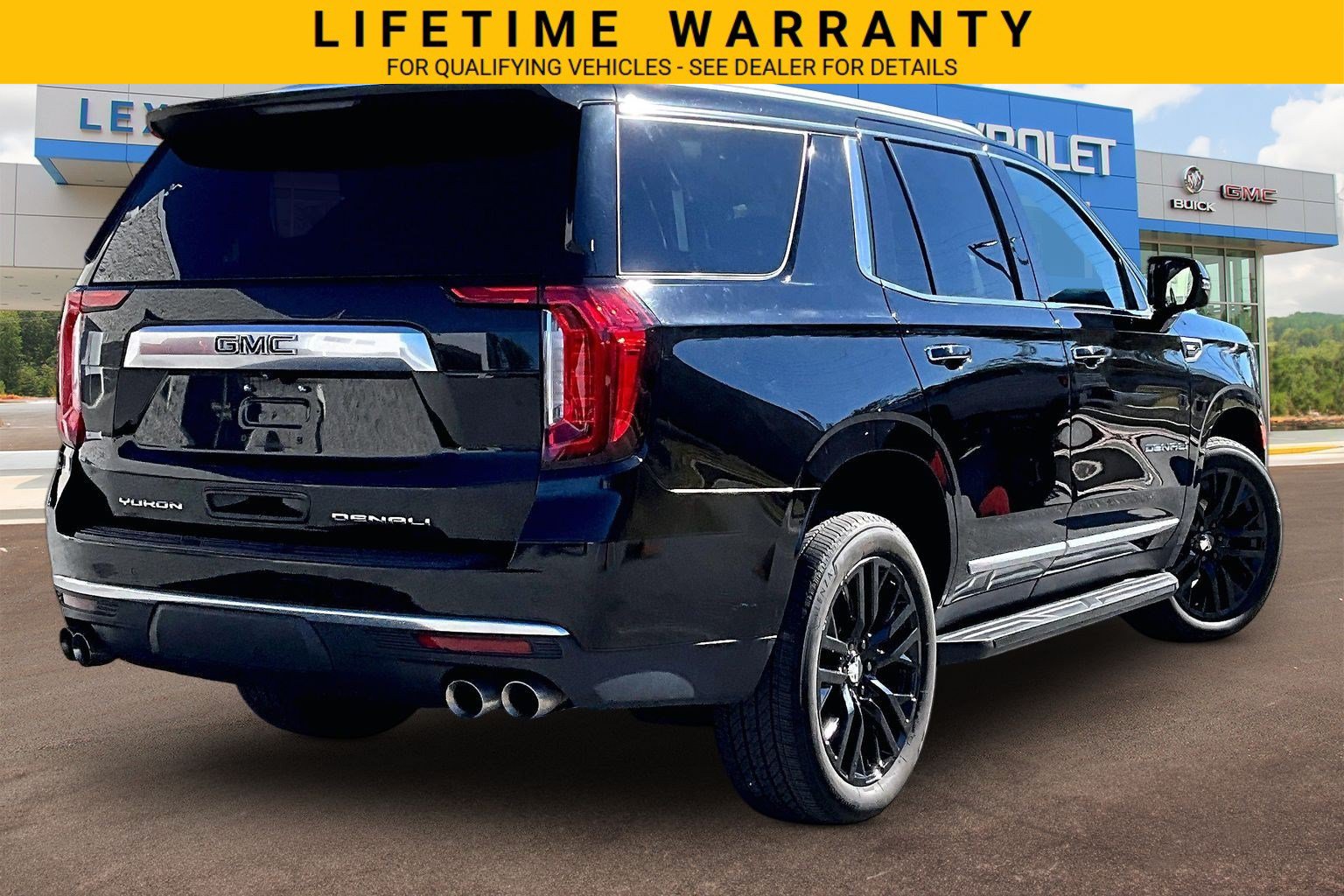Used 2022 GMC Yukon Denali AWD/4WD image 13