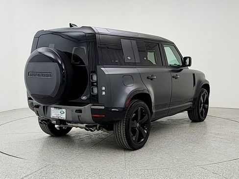 Certified 2023 Land Rover Defender 110 image 5