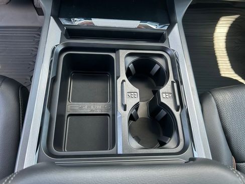 New 2025 Ford F250 Lariat w/ Lariat Ultimate Package image 18