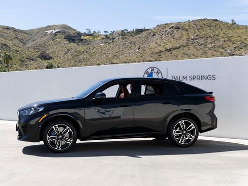 Certified 2025 BMW X2 xDrive28i w/ M Sport Package image 3