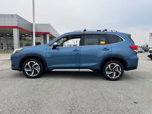 Used 2023 Subaru Forester Touring w/ Popular Package #3 image 2