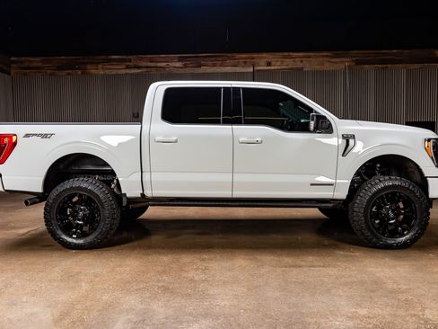 Used 2023 Ford F150 XLT w/ Equipment Group 302A High image 11