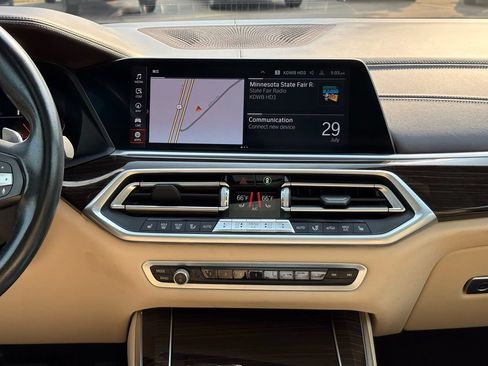 Used 2019 BMW X5 xDrive40i w/ Convenience Package AWD/4WD image 14