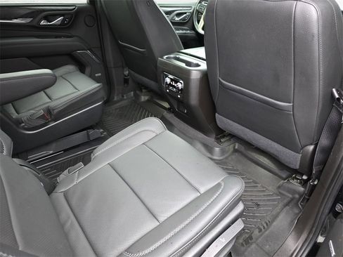 Used 2021 GMC Yukon Denali image 13