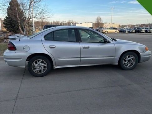 Used 2003 Pontiac Grand Am SE image 9