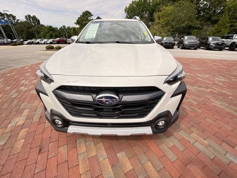 Used 2025 Subaru Outback Touring AWD/4WD image 25