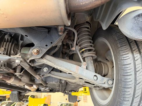 Used 1997 MAZDA MX-5 Miata STO-Edition Convertible 2D image 21