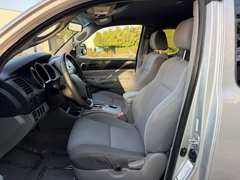 Used 2008 Toyota Tacoma PreRunner RWD image 14