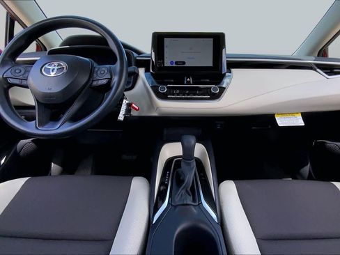 Used 2026 Toyota Corolla LE FWD image 15