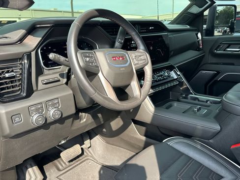 Used 2026 GMC Sierra 2500 AT4X AWD/4WD image 15