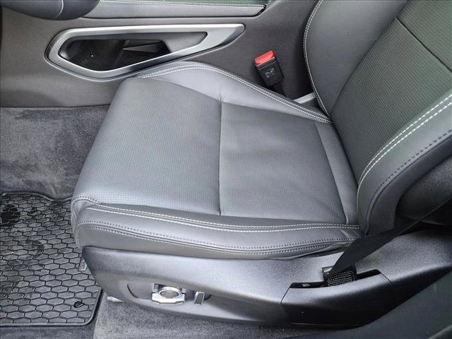 New 2026 Jaguar F-PACE R-Dynamic S AWD/4WD image 4