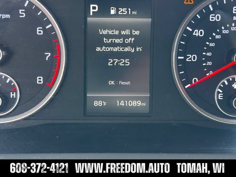 Used 2021 Kia K5 LXS FWD image 16