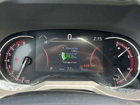 Used 2025 Toyota RAV4 XLE FWD image 28