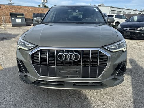 Used 2022 Audi Q3 2.0T Premium Plus w/ Premium Plus Package AWD/4WD image 5