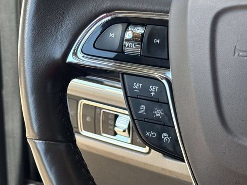 Certified 2022 Lincoln Navigator Reserve AWD/4WD image 20