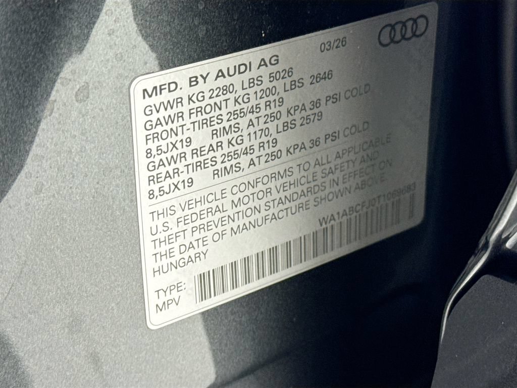 Used 2026 Audi Q3 quattro 2.0T w/ Driver Assistance Package AWD/4WD image 32