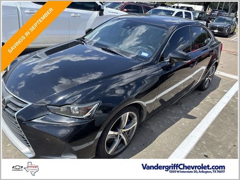 Used 2017 Lexus IS 200t w/ Premium Package RWD image 1