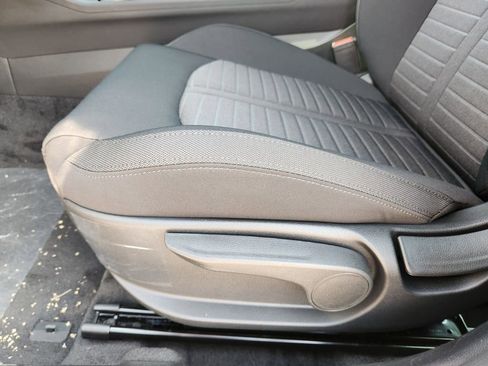 New 2026 Kia K5 LXS FWD image 17