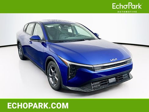 Used 2025 Kia K4 FWD image 1