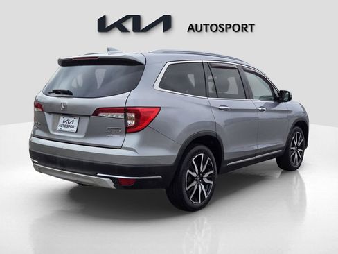 Used 2020 Honda Pilot Touring image 8