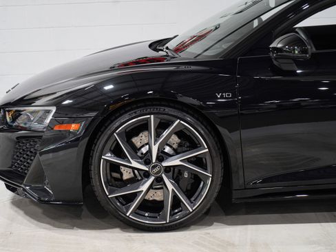 Used 2023 Audi R8 V10 performance RWD image 32