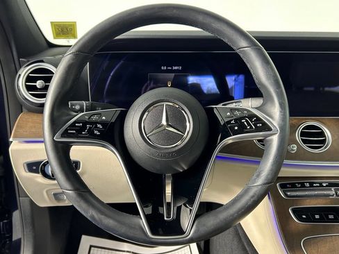 Used 2022 Mercedes-Benz E 350 4MATIC Sedan w/ AMG Line Exterior image 24