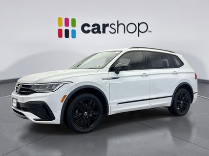 Used 2022 Volkswagen Tiguan SE R-Line