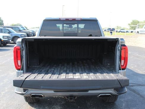 Used 2020 GMC Sierra 1500 AT4 w/ AT4 Premium Package AWD/4WD image 16