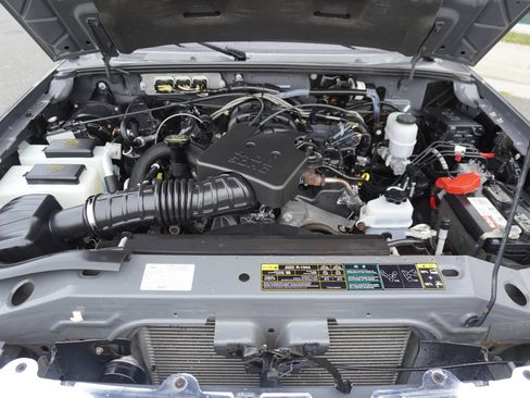 Used 2010 Ford Ranger XLT AWD/4WD image 26