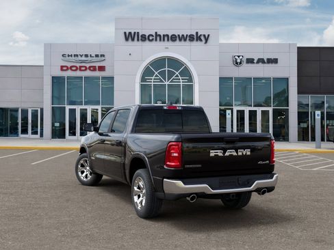 New 2026 RAM 1500 Big Horn AWD/4WD image 3