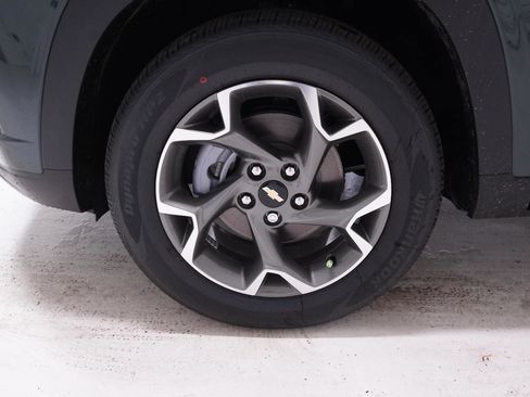 New 2026 Chevrolet Trax LT w/ LT Convenience Package image 11