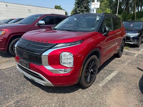 Used 2022 Mitsubishi Outlander SEL AWD/4WD image 4