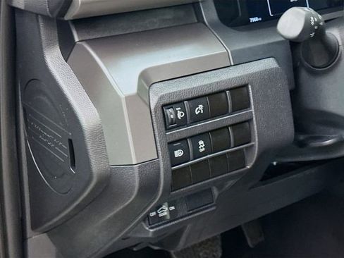 Used 2024 Toyota Tacoma SR5 image 10