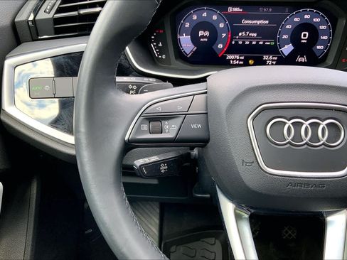 Used 2021 Audi Q3 2.0T Premium w/ Convenience Package AWD/4WD image 24