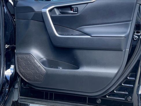 Used 2024 Toyota RAV4 LE image 22