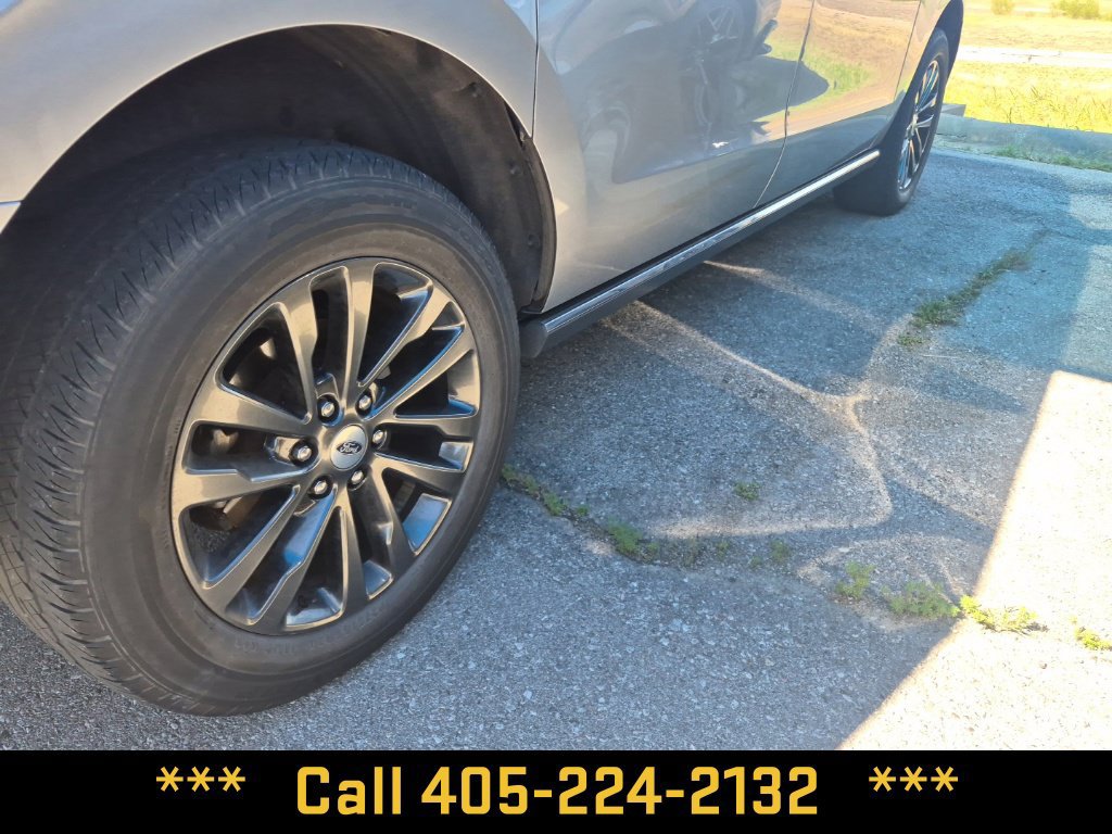 Used 2021 Ford Expedition Max Limited AWD/4WD image 21