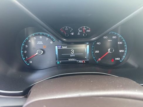 Used 2018 GMC Canyon SLT w/ Driver Alert Package RWD image 4