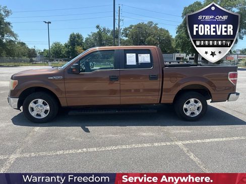 Used 2011 Ford F150 XLT w/ XLT Convenience Pkg RWD image 4