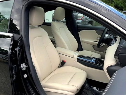 Used 2025 Mercedes-Benz CLA 250 4MATIC image 7