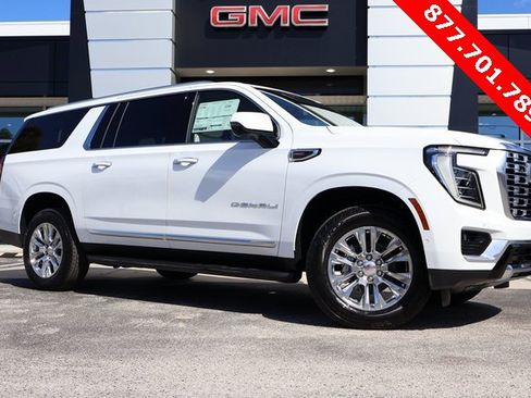 New 2026 GMC Yukon XL Denali image 2