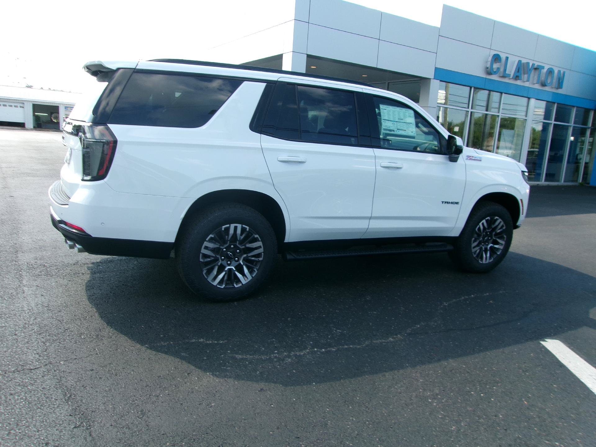 New 2026 Chevrolet Tahoe Z71 w/ Comfort Package AWD/4WD image 3