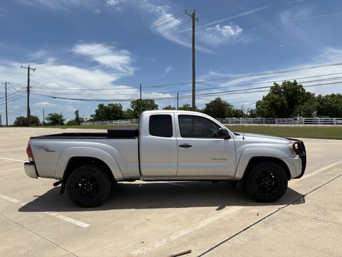 Used 2005 Toyota Tacoma 4x4 Access Cab image 4