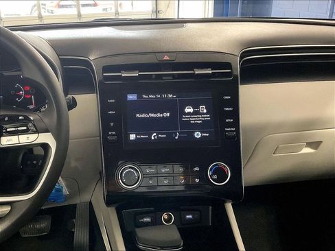 Used 2024 Hyundai Tucson SE AWD/4WD image 18