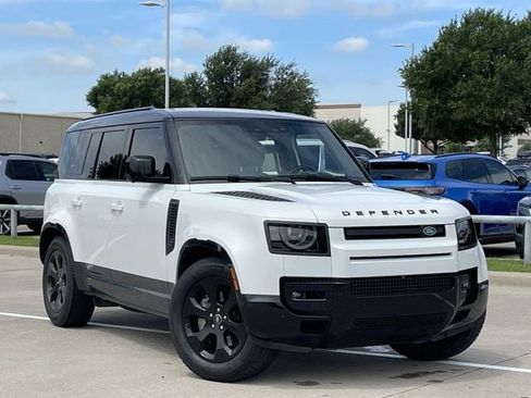 Used 2022 Land Rover Defender 110 X-Dynamic SE AWD/4WD image 2