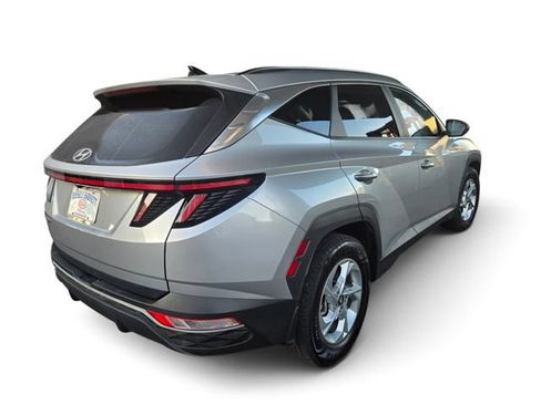 Used 2022 Hyundai Tucson SEL w/ Winter Package FWD image 13